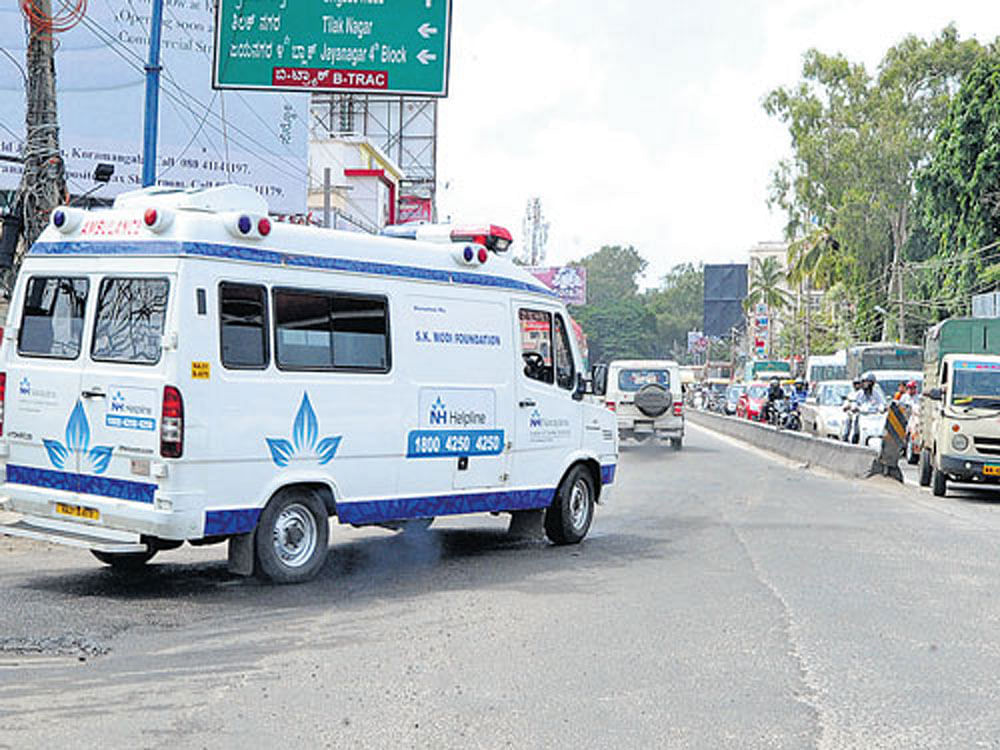 The ambulances will have doctors, paramedic staff and nurses on board and would be stationed at polling booths to cater to any emergency health needs said M V Savithri, health commissioner. (DH file photo for representation purpose)