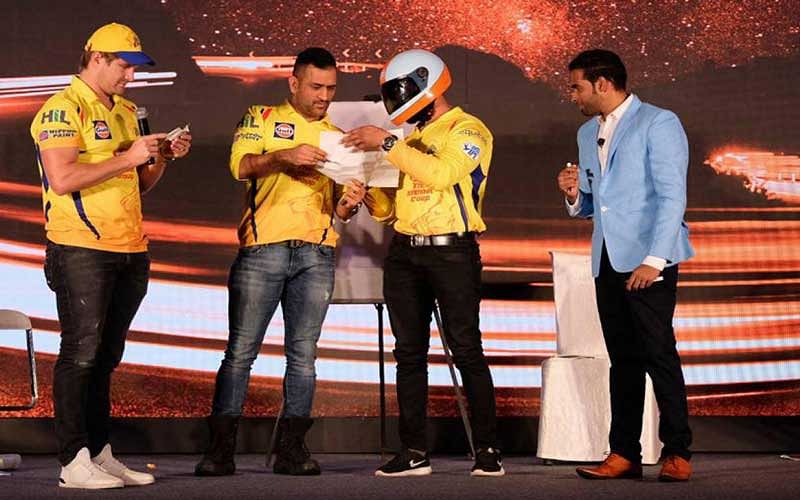 Narpath Raman seen with M S Dhoni and other cricketers of the Chennai Super Kings team at a recent event in Jaipur. 