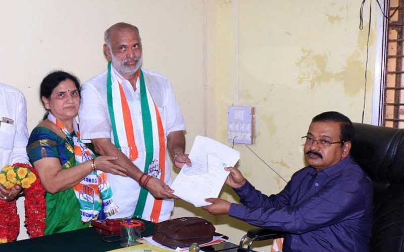 One of the audio tapes released by the party allegedly had a conversation between Hebbar's wife and BJP leaders, who allegedly offered money and ministerial post to woo him to vote for the BJP. File photo