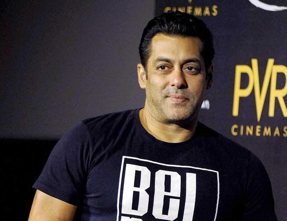 Salman Khan is hosting the newest season of 'Dus Ka Dum'