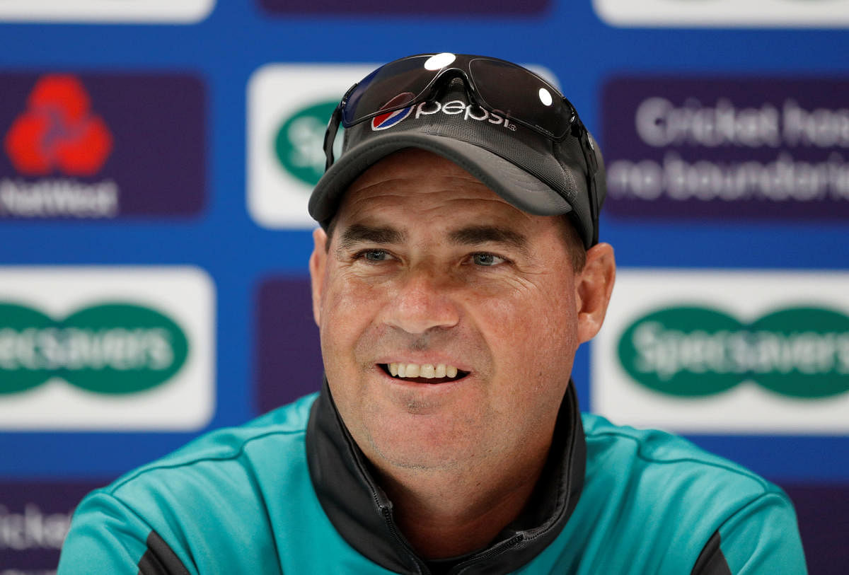 Pakistan coach Mickey Arthur was disappointed that his team didn't put up a fight in the second Test against England. Reuters