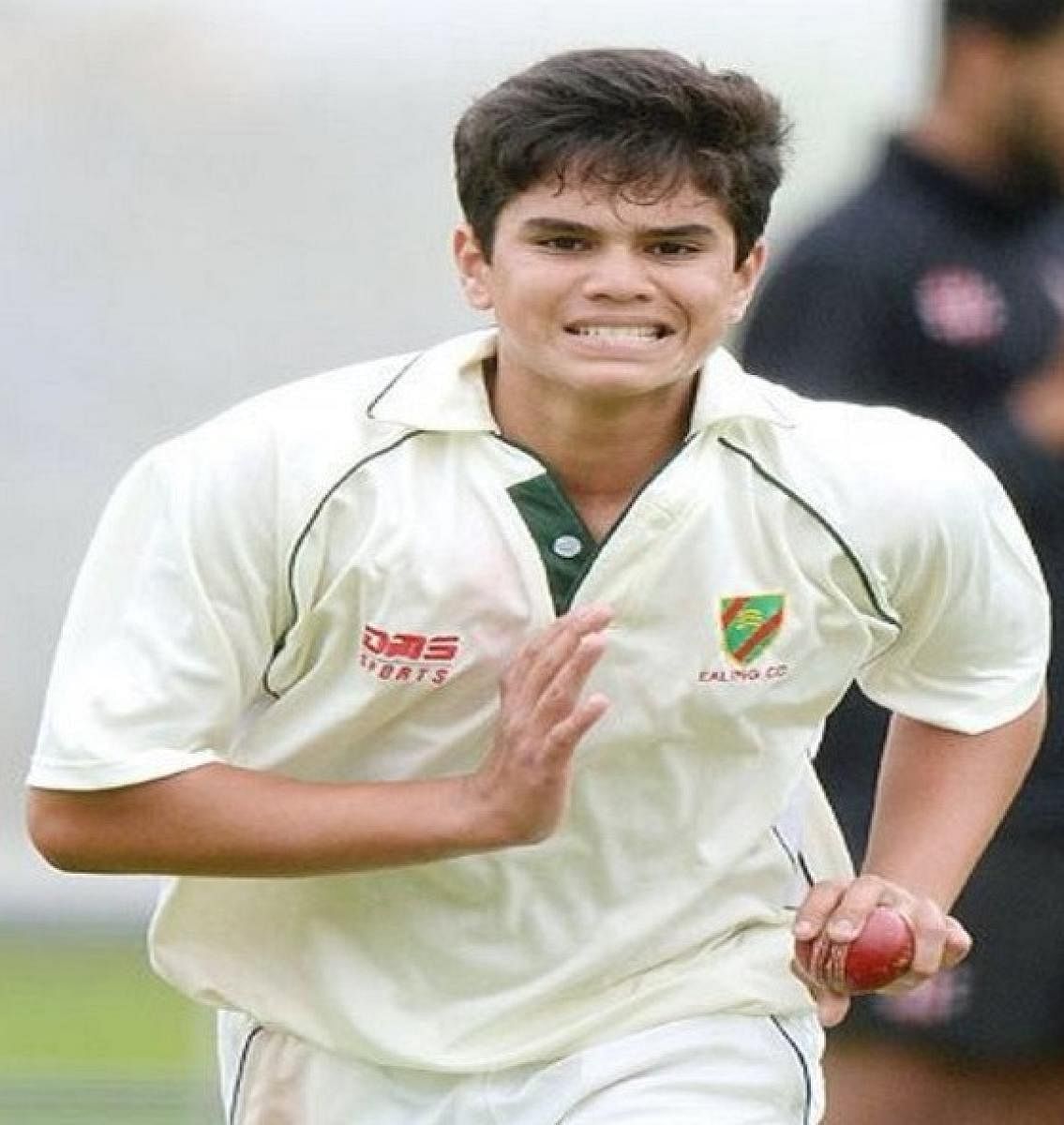 Standing at 6ft 1inch, the 18-year-old Arjun is a left-arm fast bowler and a handy lower middle order batsman.