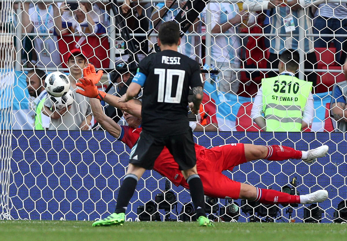 World Cup Group D Argentina vs Iceland Spartak Stadium, Moscow, Russia, June 16, 2018 Iceland's Hannes Por Halldorsson saves a penalty taken by Argentina's Lionel Messi. Reuters photo
