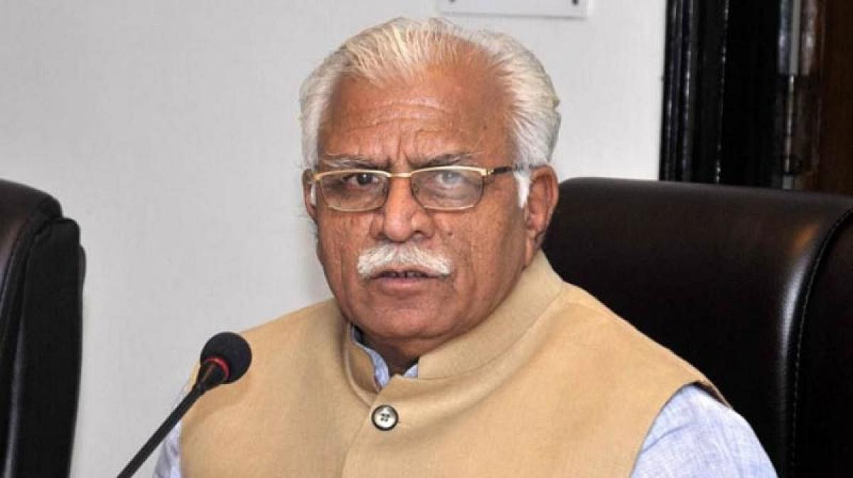 Deviating from his normal routine, Khattar was not accompanied by many of his officers as he approached the people directly, took their feedback and jotted down notes in his diary. (DH File Photo)