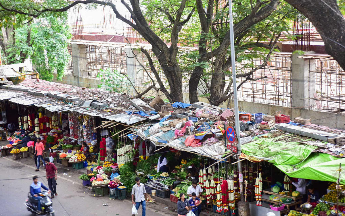 Following court clearance, the BBMP vacated the shops on its land and razed them since they were in a dilapidated condition. They built temporary structures for the shop owners.