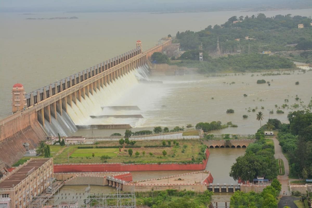 As many as 37 reservoirs have hydropower generation facility with an installed capacity of more than 60 MW. 