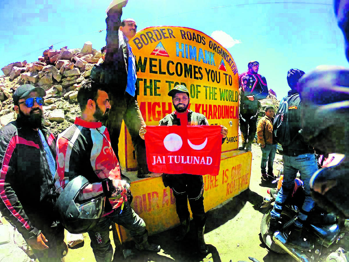 Bikers from Udupi with Tulu Nadu flag at Khardung La.