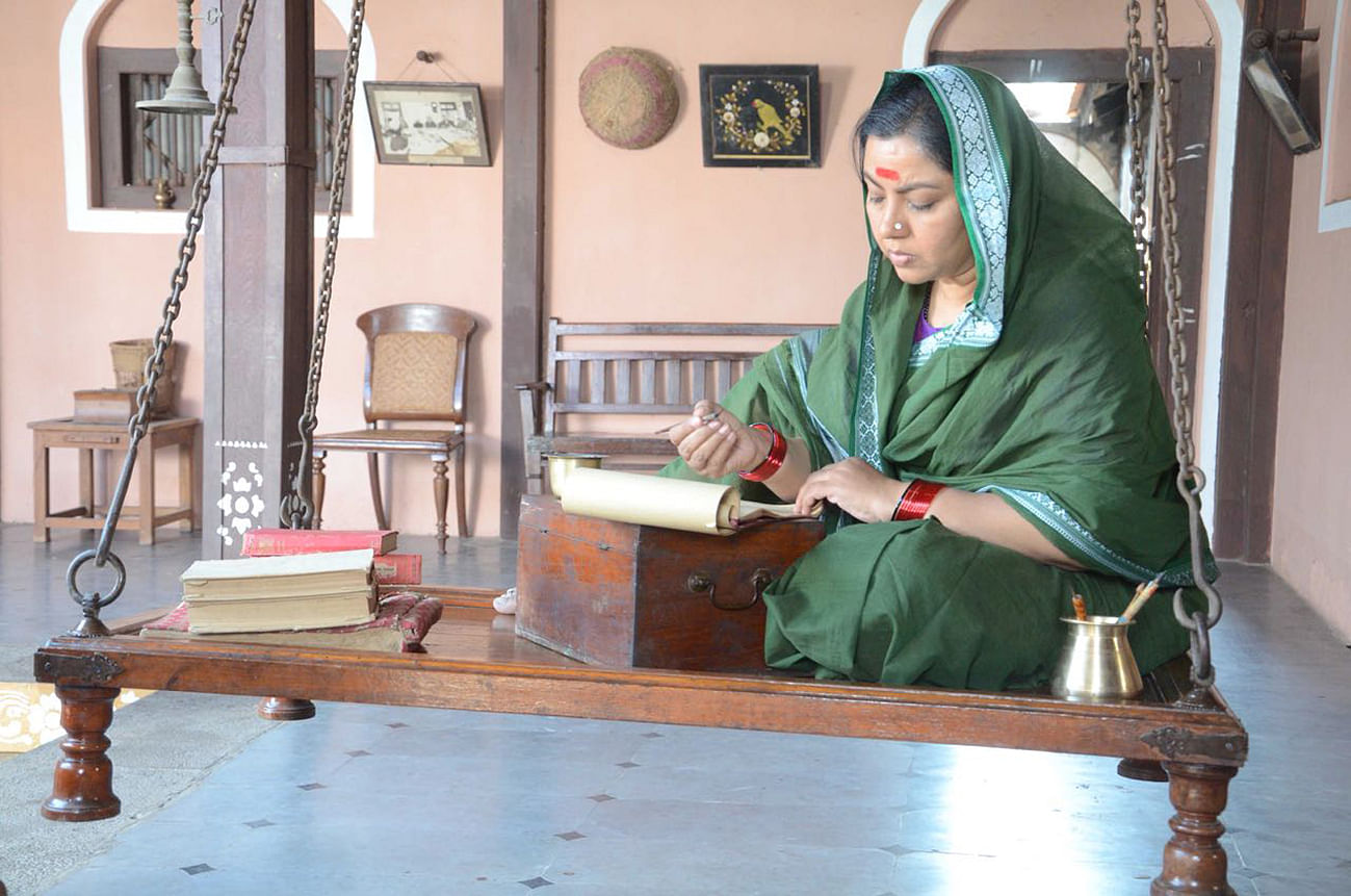 Actor Tara feels that she learnt a great deal when playing the character Savitribai Phule.