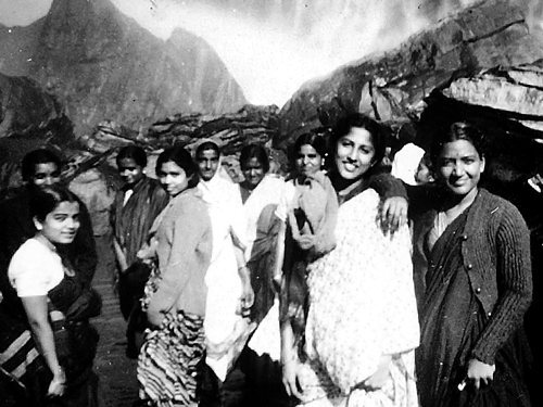 The author and team at Jog Falls. Some of the names the author remembers are (from left) Vaidehi, Gangamma  (behind Vaidehi), Manorama (fourth from left in sweater), Bhagya (fifth from left), Sita Subbiah (eighth from left) and Malathi Rao (author, ninth from left).