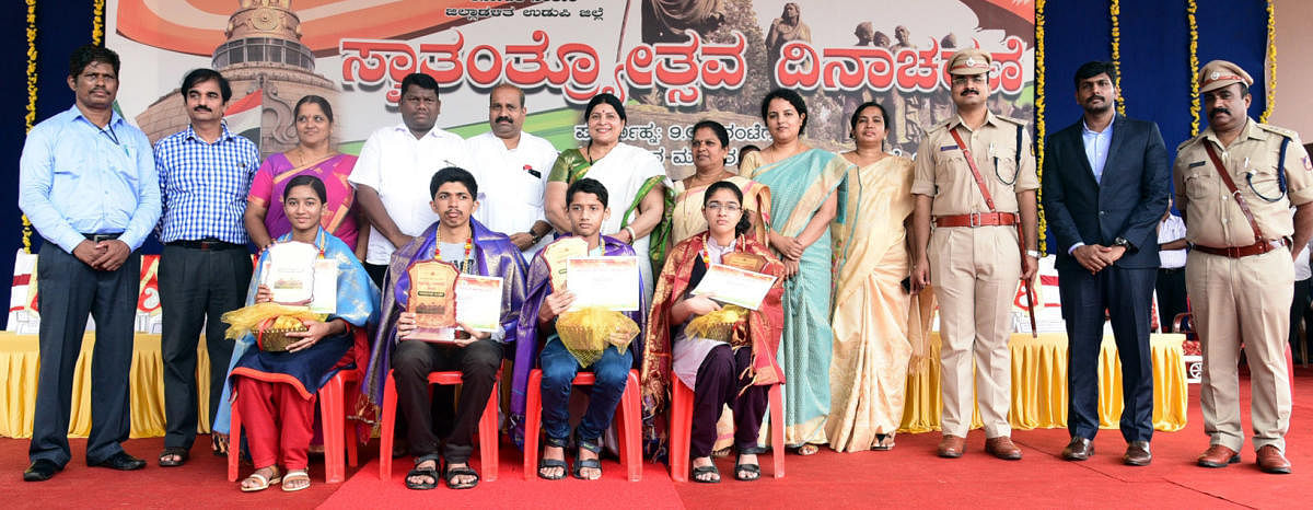 SSLC toppers of Udupi district were felicitated during the 72nd Independence Day programme in Udupi on Wednesday.