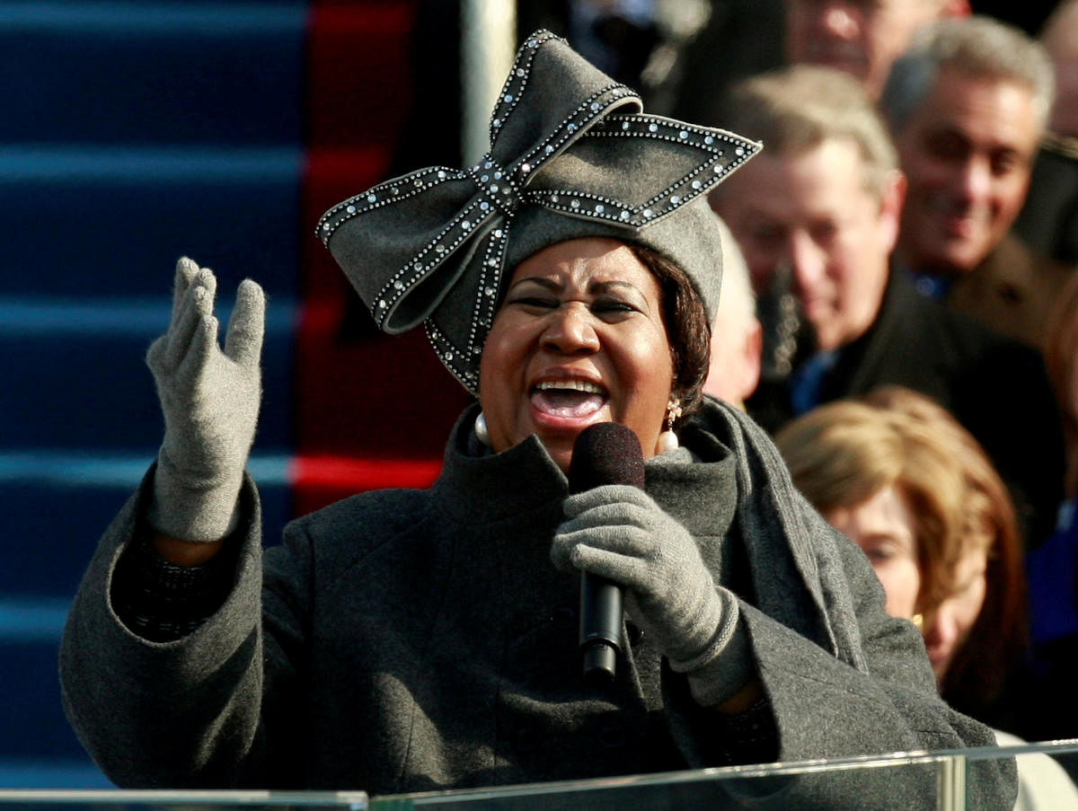 FILE PHOTO - Aretha Franklin sings during the inauguration ceremony for President-elect Barack Obama in Washington, January 20, 2009. (REUTERS)