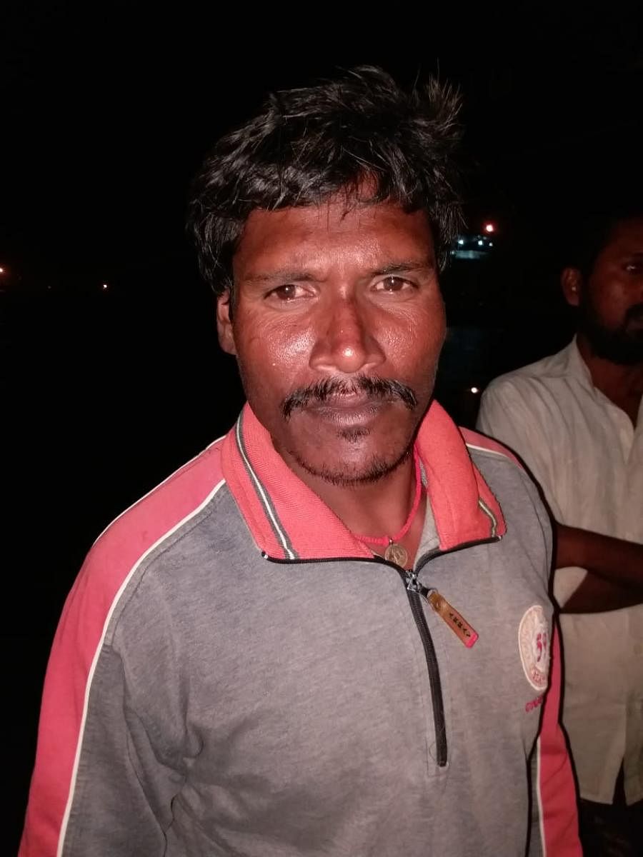 The fisherman Nagaraj, a native of Tamil Nadu, accidentally fell overboard his fishing boat 'Krishna Maruthi' without the other crew members noticing the accident.