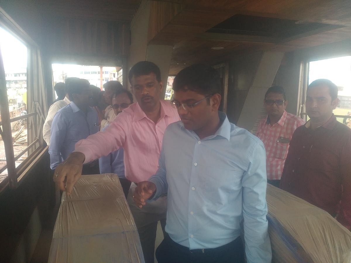 NWKRTC and HDBRTSCL MD Rajendra Cholan inspects BRTS bus station in Hubballi on Tuesday.