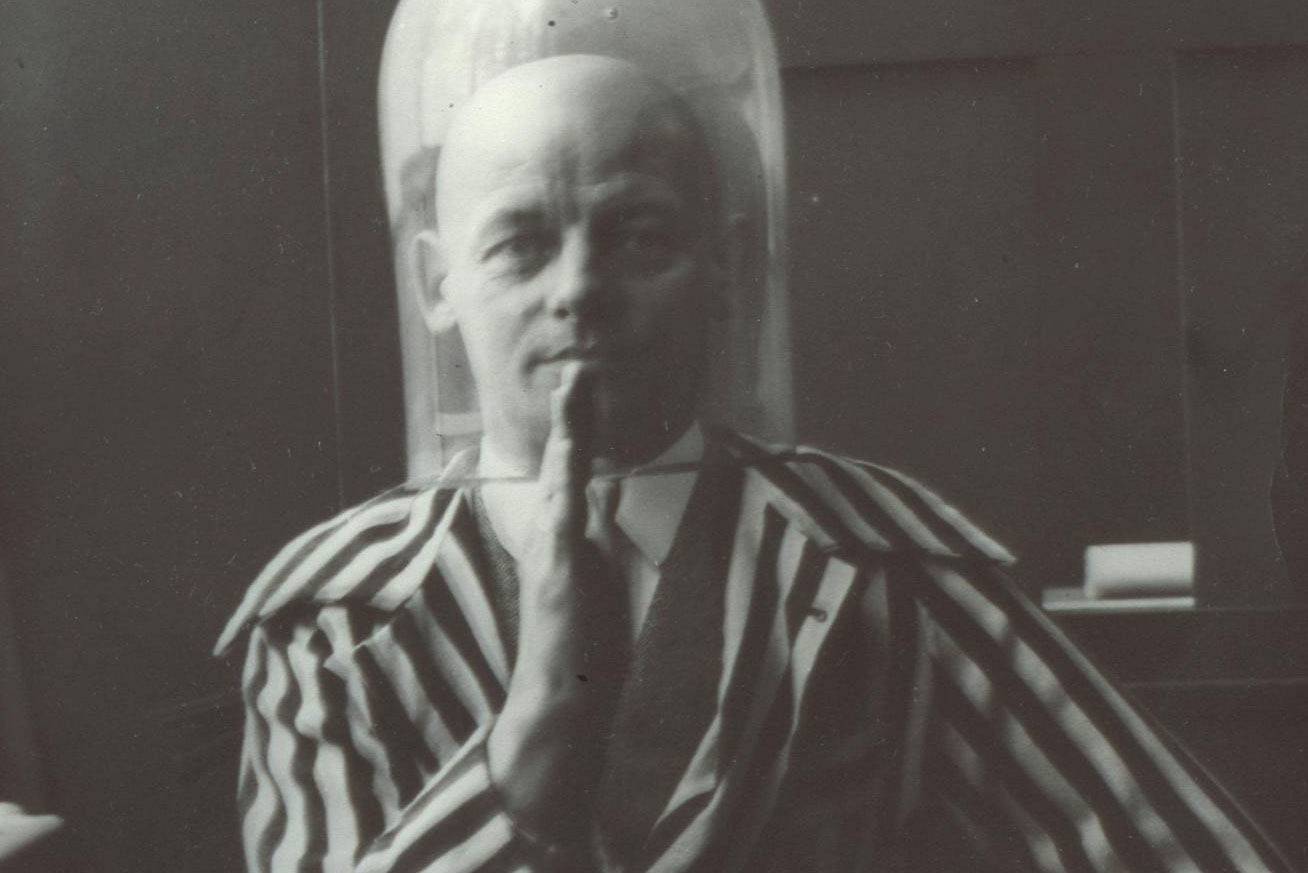 Oskar Schlemmer in 1928. Photo: Bauhaus