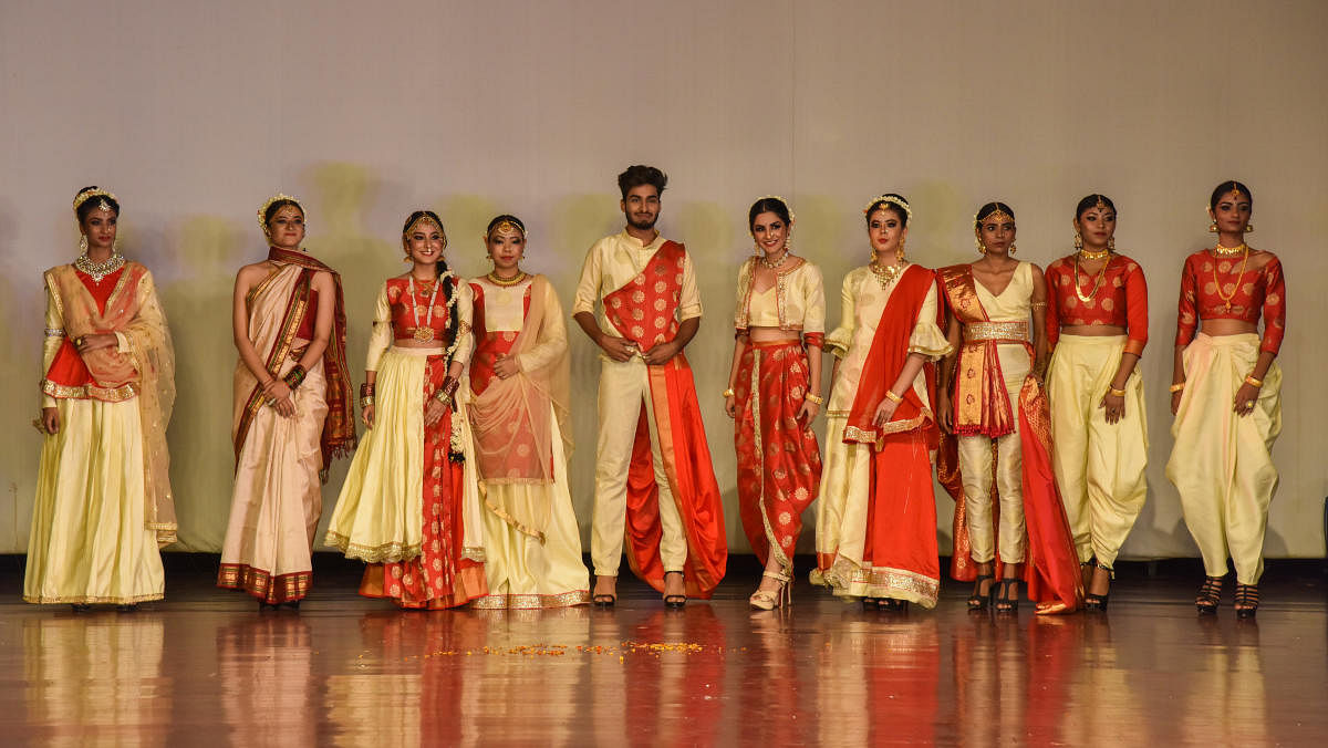 Bengaluru 1948-2018, The Journey: The students of the Army Institute of Fashion and Design was placed first at the DH Metrolife fashion show at Dayananda Sagar Institutions, Kumaraswamy Layout, on Saturday. DH Photos/S K Dinesh