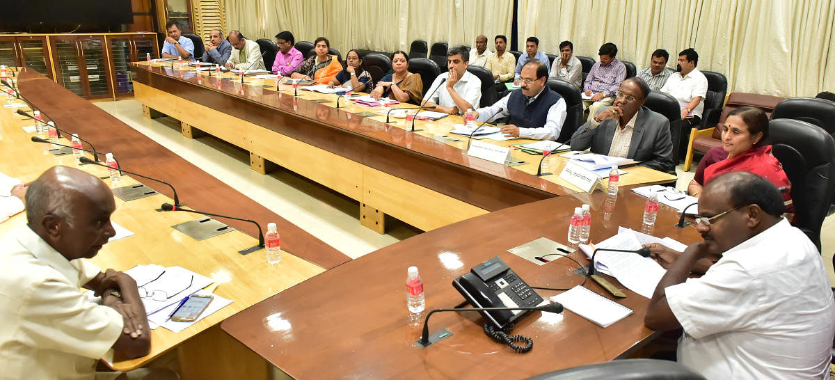 Chief minister Called meeting to Discusse on Fixation of Fees and Seats for Engineering and Architect Courses for 2018-19 Period on Wednesday in CM's home Office Krishna.