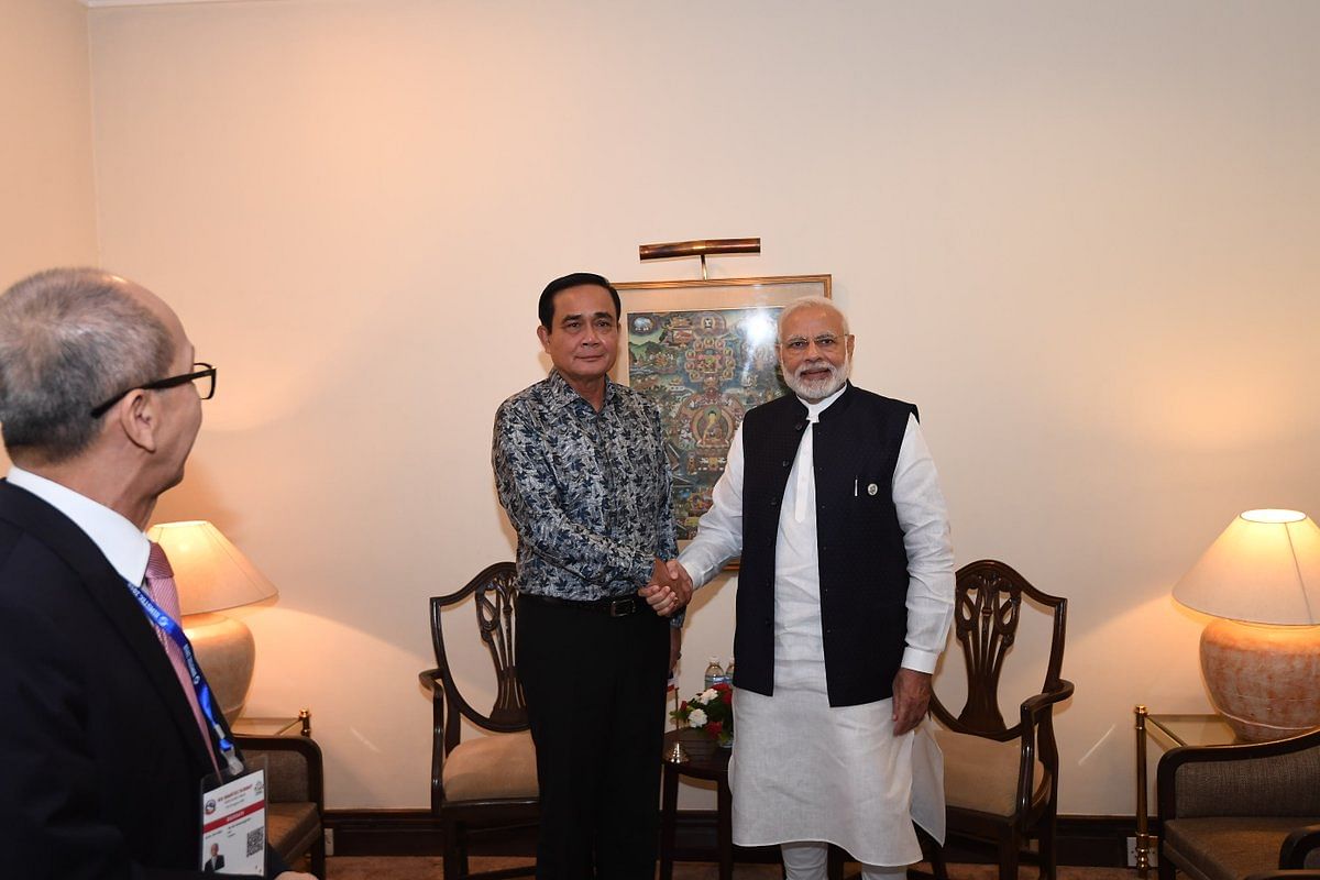 Prime Minister Narendra Modi with Thai counterpart Prayuth Chan-ocha. (Twitter/@narendramodi)