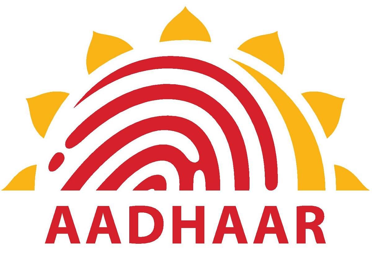 Deactivating the bank account just because of not linking of Aadhaar number would amounts to depriving a person of his property, a Supreme Court order said.
