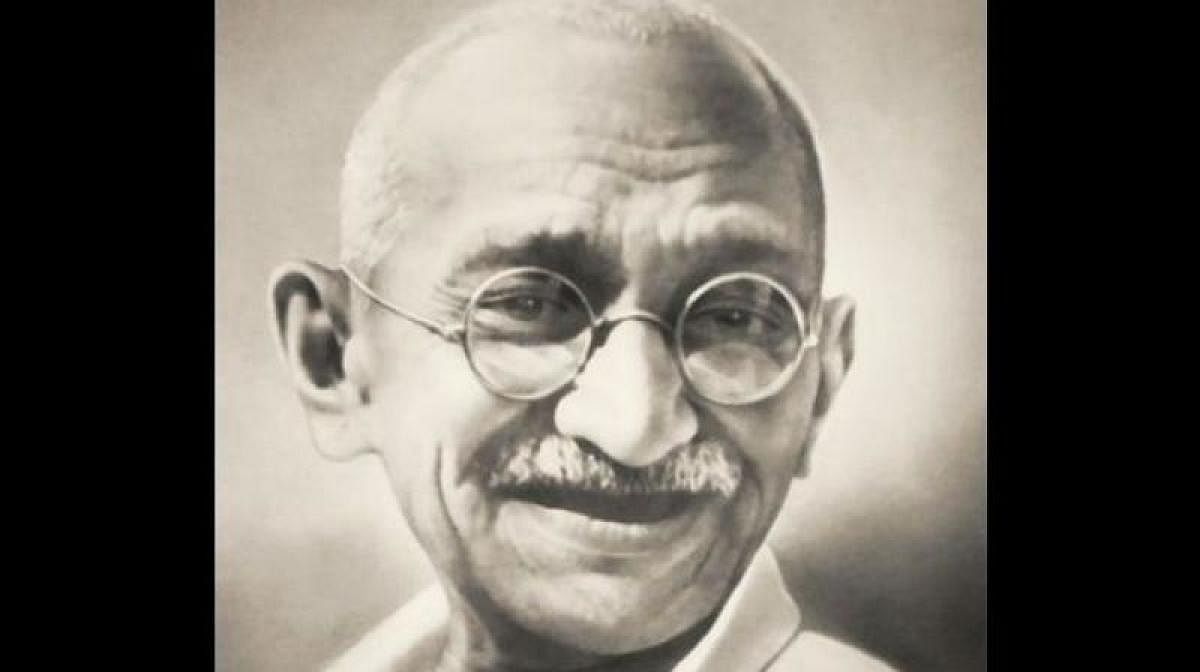 Twitter said the new emoji -- featuring a caricature of Mahatma Gandhi -- can be used with hashtags like #GandhiJayanti, #MKGandhi, #BapuAt150, #MahatmaGandhi, #MyGandhigiri, #MahatmaAt150 and #NexusOfGood, among others. DH File Photo