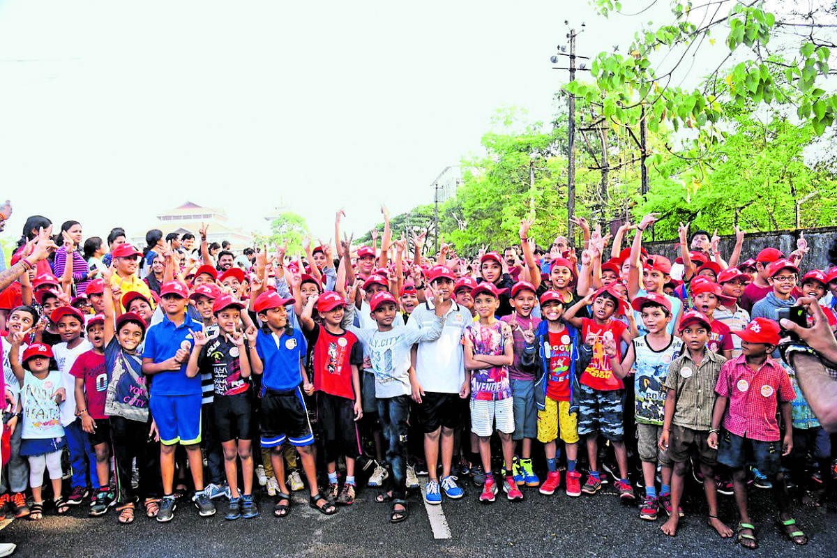 Children take part in Kidathon held in Manipal.