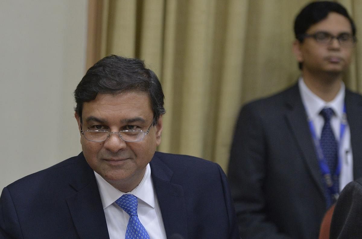 Reserve Bank of India (RBI) Governor Urjit Patel attends a news conference at the bank's head office in Mumbai on October 5, 2018. - India's rupee breached 74-mark to the dollar for the first time ever on October 5 as the country's central bank surprised