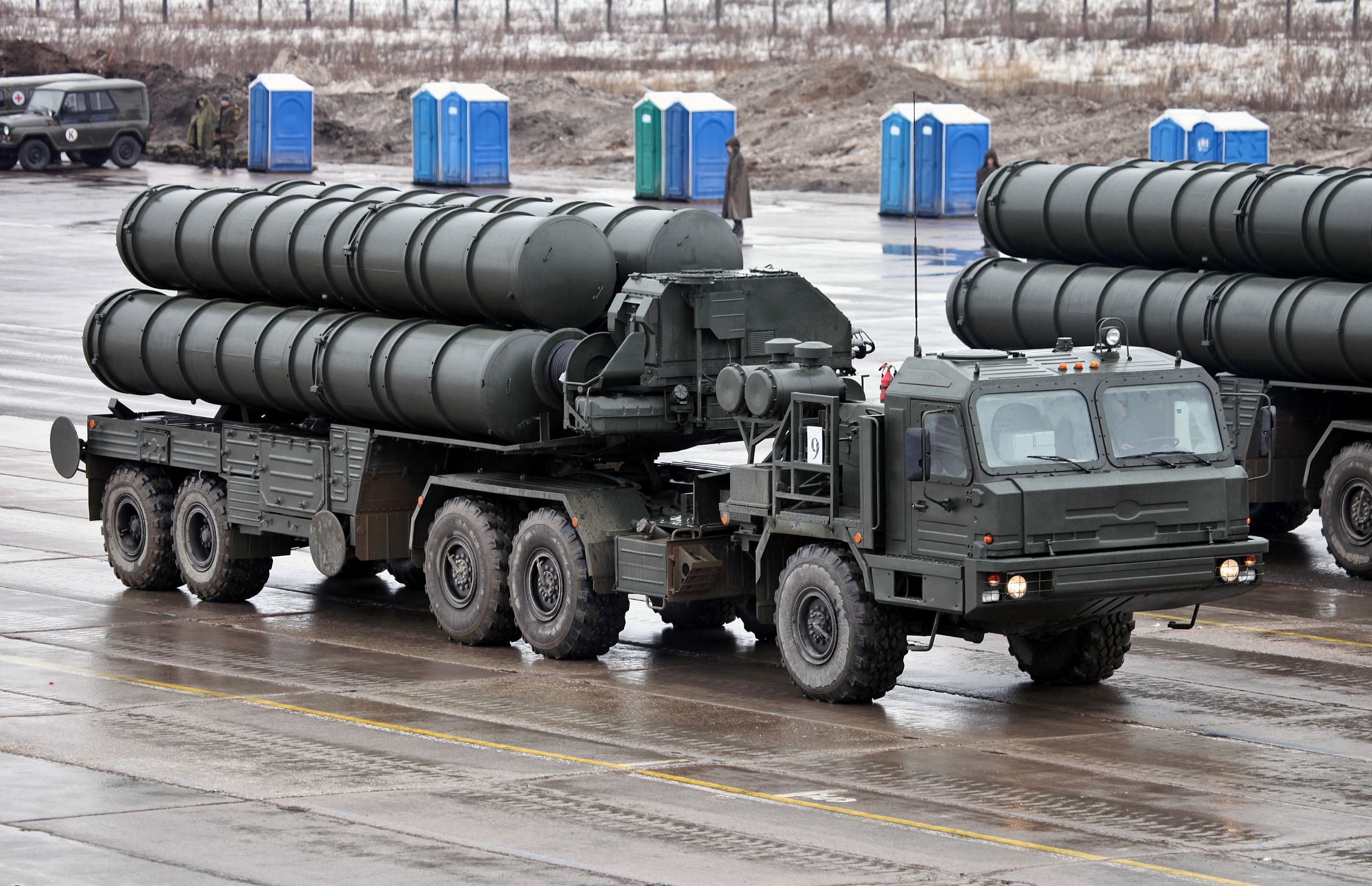 he Rs 39,000 crore deal to buy five S-400 Triumf air defence systems is high on the agenda of Modi-Putin summit.