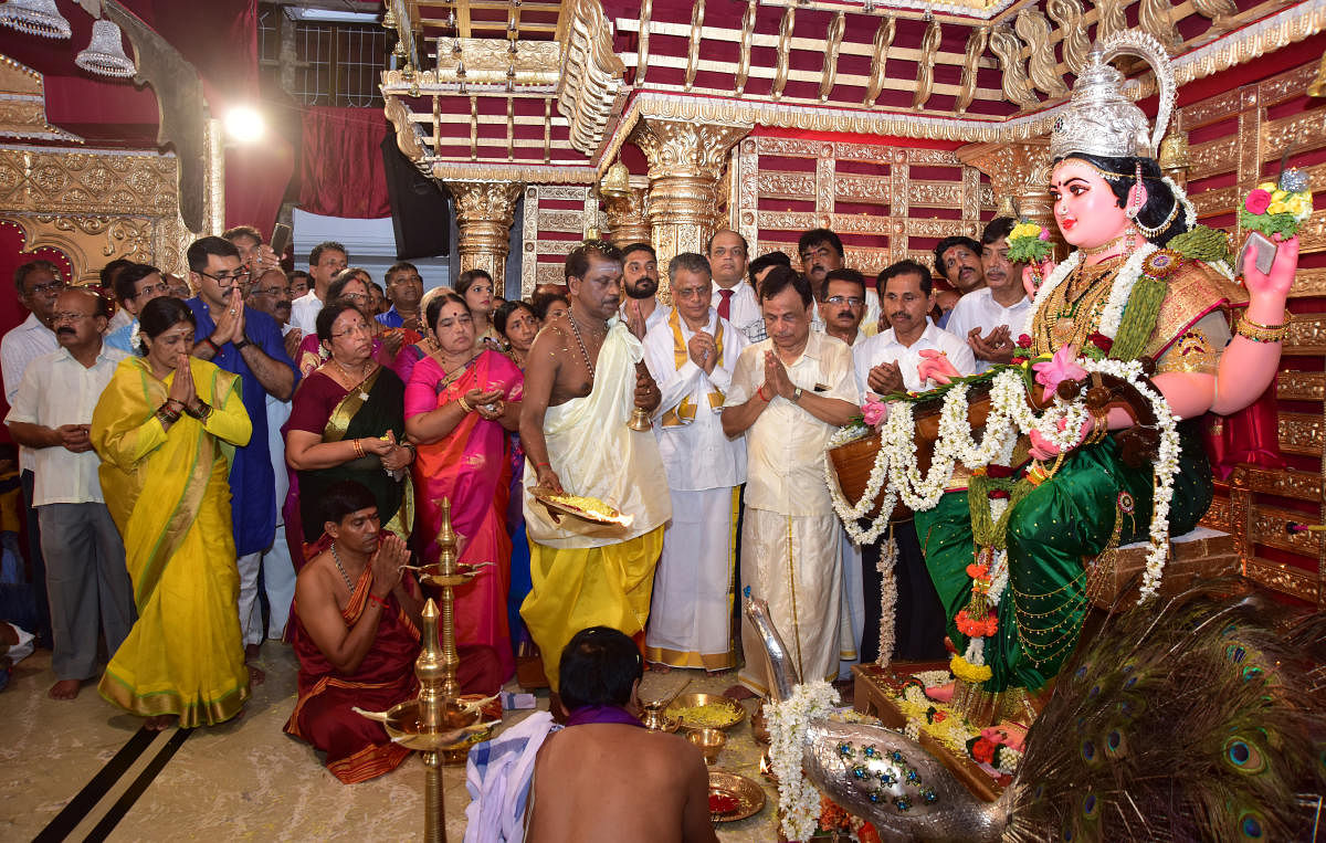 Grand celebrations: Karnataka Bank CEO and MD Mahabaleshwara M S, Temple Committee President H S Sairam and others offer prayers to Goddess Sharada at the installation of the Sharada and Navadurga idols at Kudroli Sri Gokarnanatheshwara Temple in Mangaluru on Wednesday.