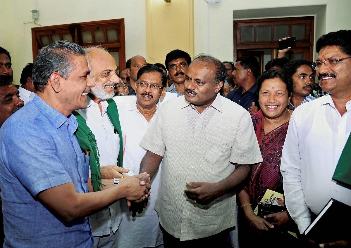 Kumaraswamy said there were large landholding farmers who had borrowed loans exceeding Rs 40 lakh. “As it was felt that it was not right to waive higher value crop loan, I have decided to limit the loan amount to Rs 2 lakh,” he said. DH file photo