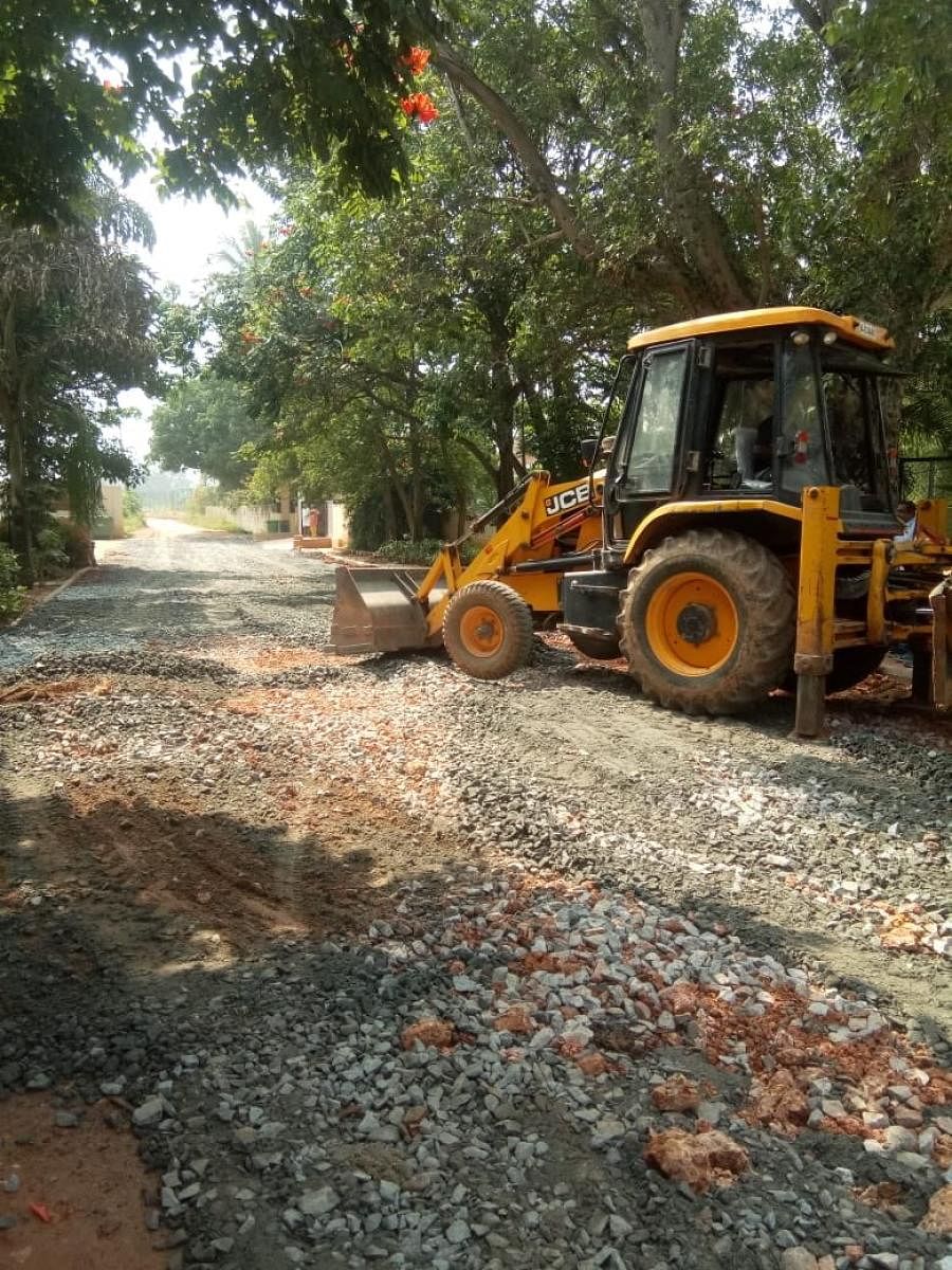 The repair work of the approach road to the Chrysalis High School in Kadugodi limits in East Bengaluru started on Sunday.