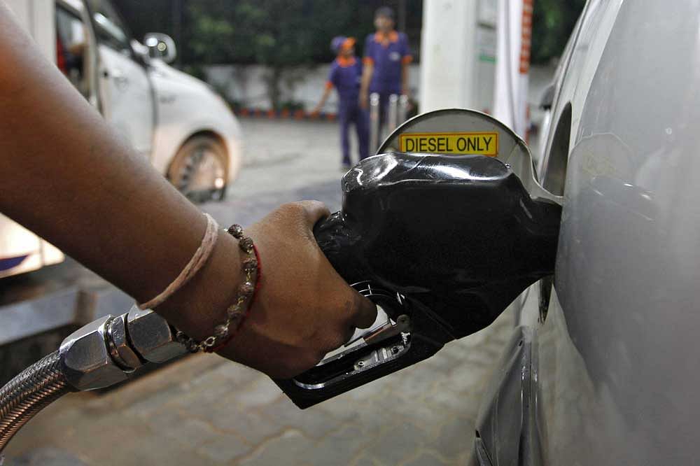 A litre of diesel cost 12 paise more than that of petrol in Bhubaneswar with diesel being sold at Rs 80.69 per litre while petrol cost 80.57 per litre. DH File Photo