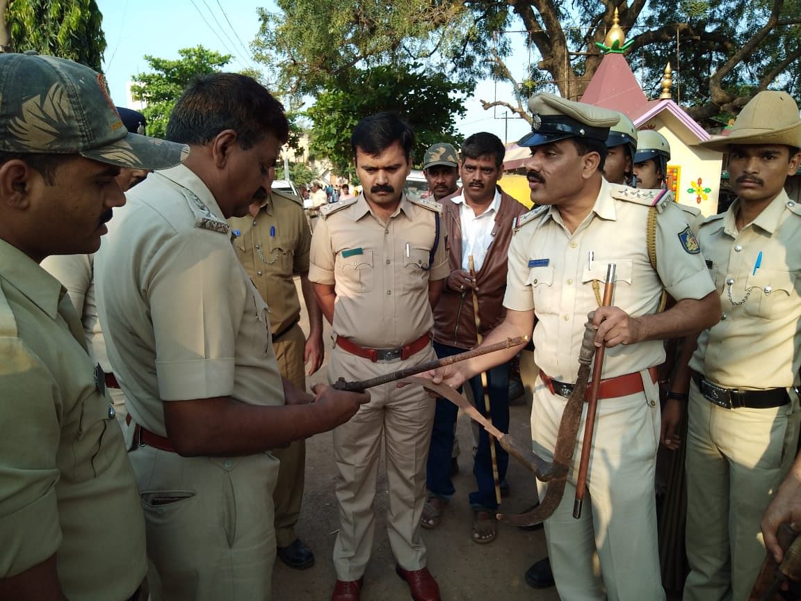 Hubballi-Dharwad police conducted raids and seized arms, on Tuesday. (DH photo)