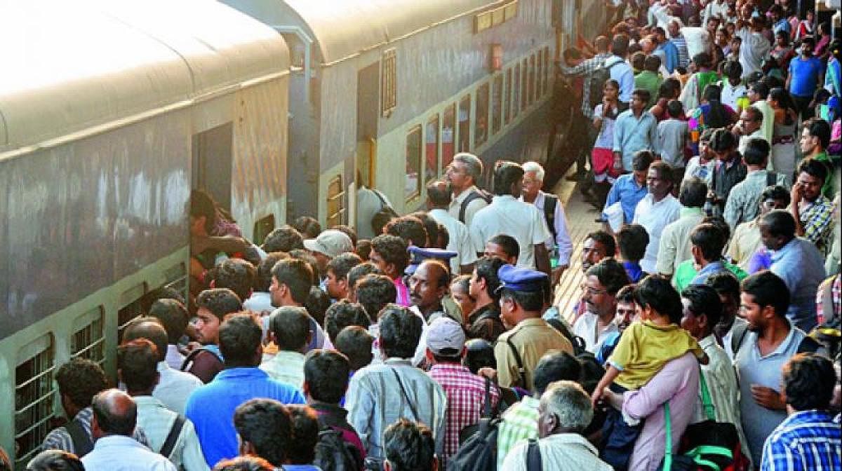 The Indian Railways has decided to extend its facilities to its passengers. They can now buy unreserved tickets through its UTS mobile app across the country from November 1.