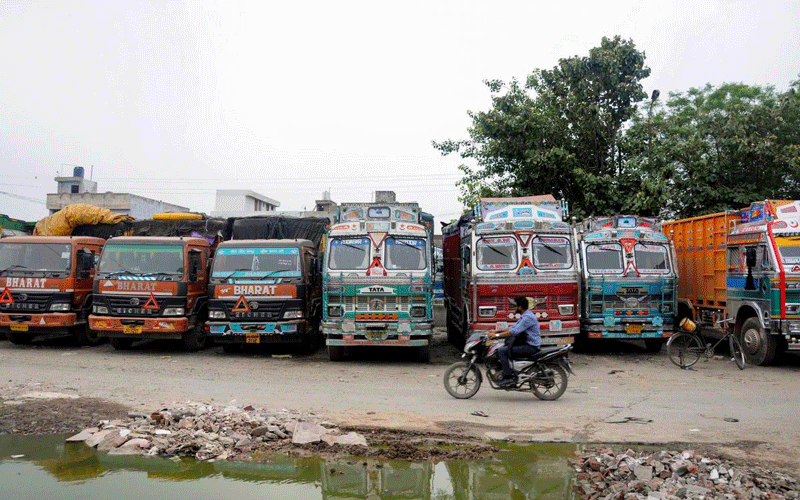 Protests were held in Hubballi, Vijayapura, Badami, Kalaburagi and Hiriyuru, among several other places. In places like Mysuru and Davangere, there were mixed reactions. Some truckers attributed this to the division within the association. (PTI Photo)