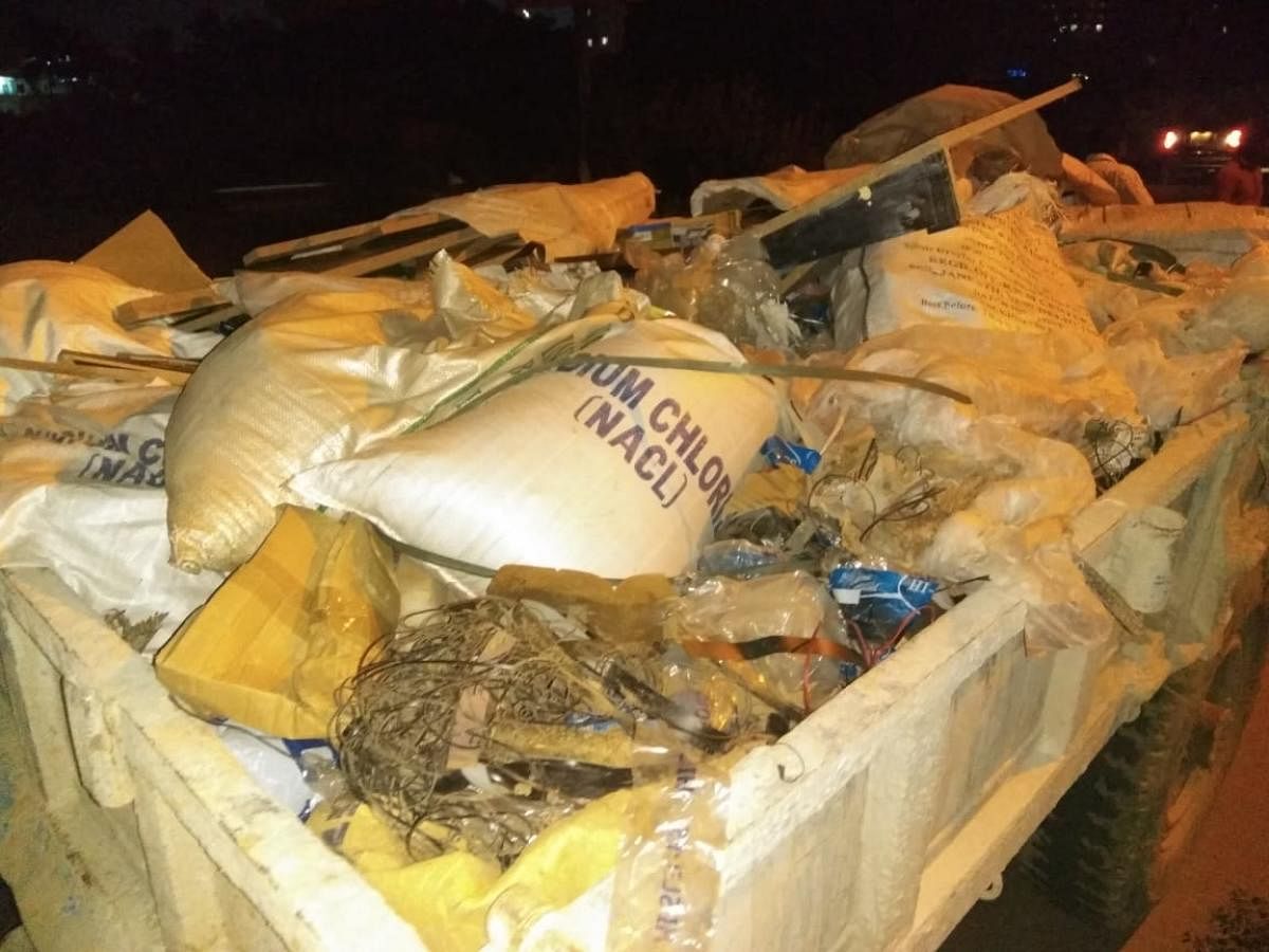 The officials have seized 15 vehicles in Yelahanka and Kanakapura areas on Tuesday, for dumping garbage into the drains and have collected Rs 19,000 fine from the offenders.