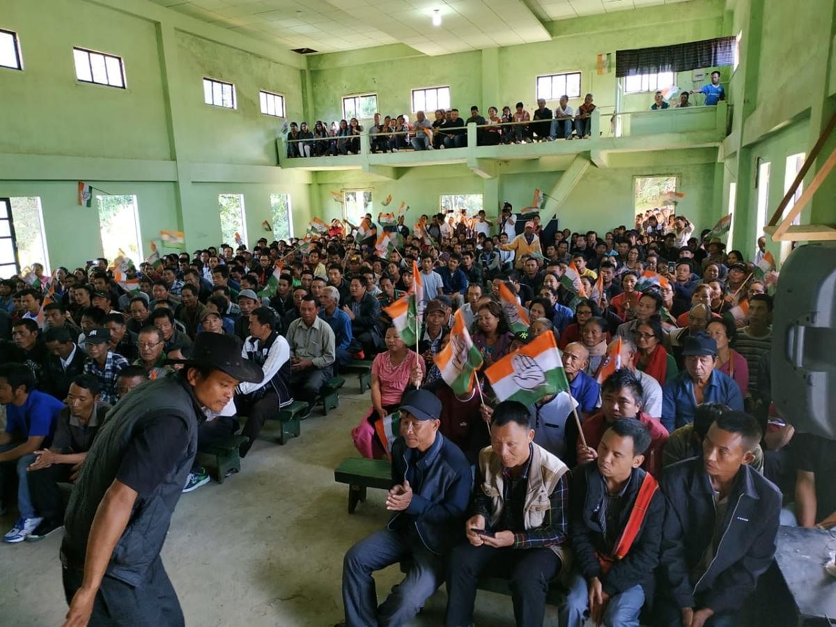 A Congress poll campaign in Aizwal recently. DH PHOTO