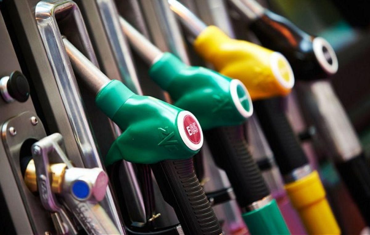 Petrol price was cut by 30 paise a litre and now costs Rs 79.75 a litre in Delhi, according to a price notification issued by state-owned oil firms. (File Photo)