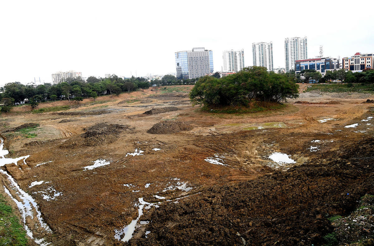 Benniganahalli and Bhattahalli lakes will see better days as the BBMP is removing silt from them. DH PHOTOS/Srikanta Sharma R