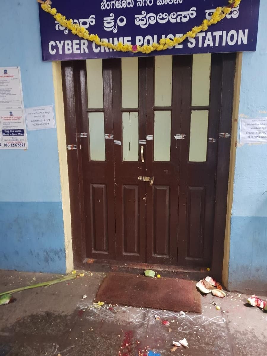 A locked-up cybercrime police station on Ayudha Pooja. Severe staff shortage has hampered investigations.