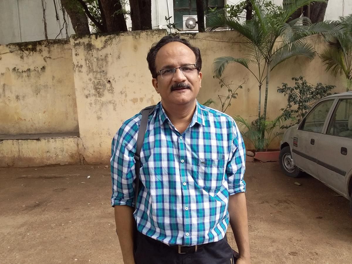 Senior Journalist Kurmanath, at the Hyderabad Press Club. DH Photo