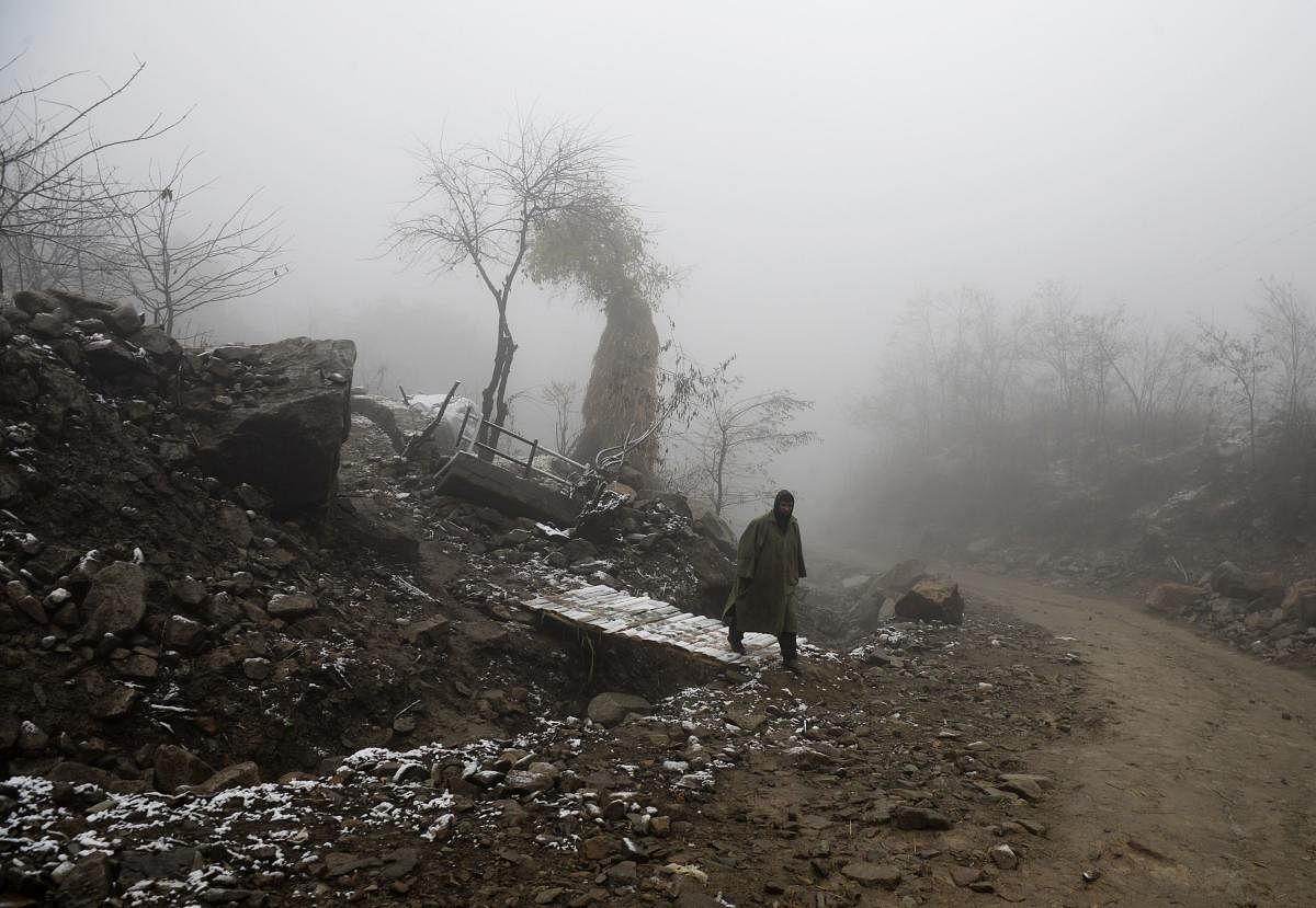 A MeT department official said Srinagar registered a drop of more than four degrees in night temperature compared to previous night as the city recorded a low of minus 0.8 degrees Celsius, against previous night’s 3.4 degrees. AFP Photo 
