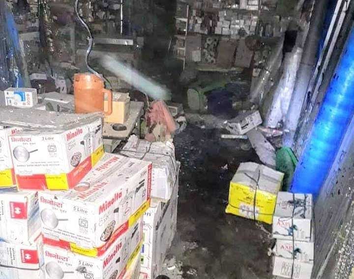 According to police, the customer died on the spot while the shopkeeper, a Hindi speaking person, died on his way to the hospital. DH photo