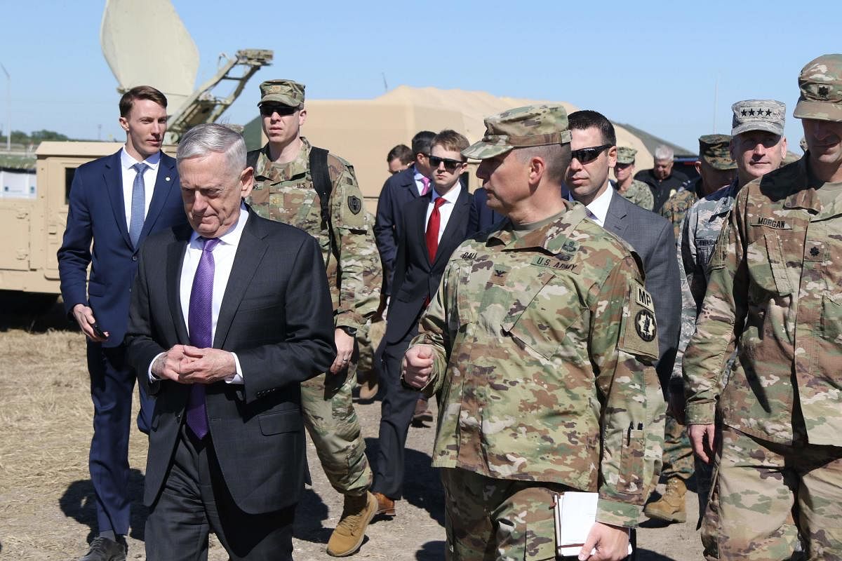 Defense Secretary Jim Mattis with US Army members. (AFP File Photo)