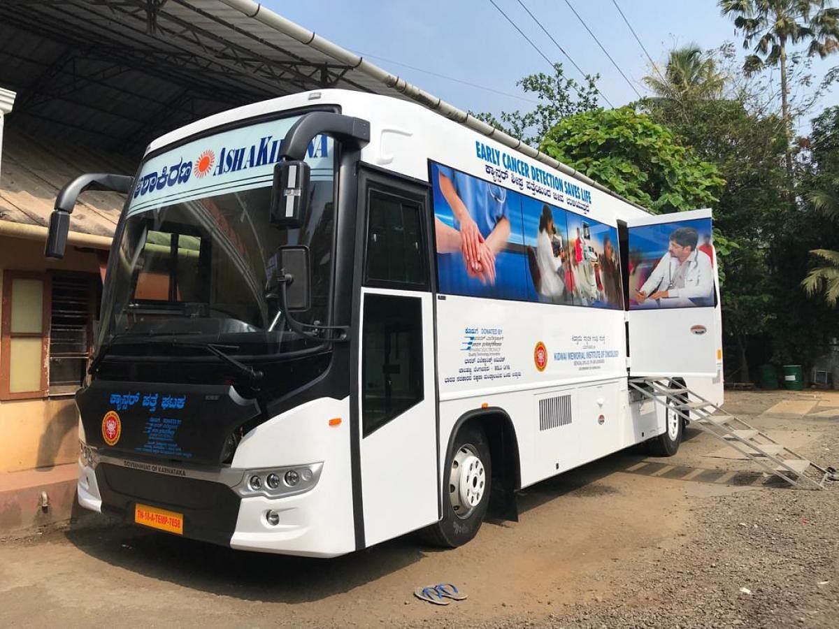 The cancer detection bus donated to Kidwai hospital by BEL.