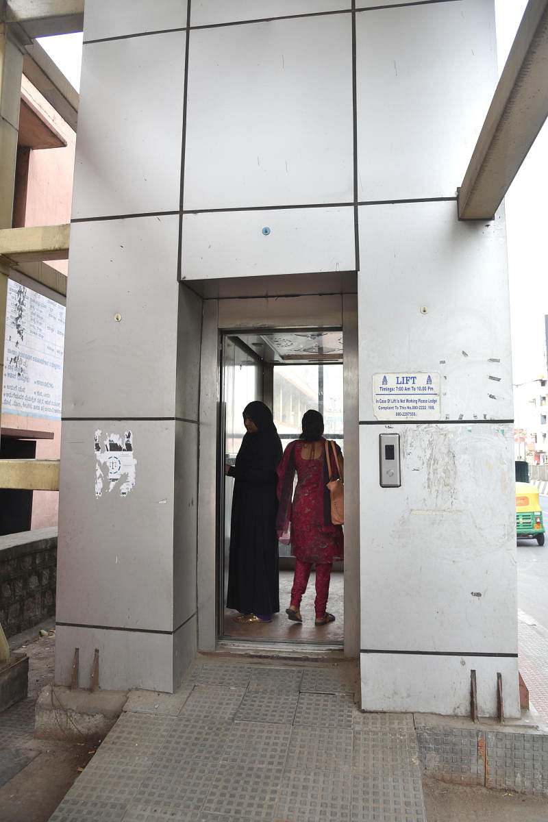 Lift at Sky walk in Mysuru Road, opp Gopalan Mall, Bengaluru. Photo by S K Dinesh