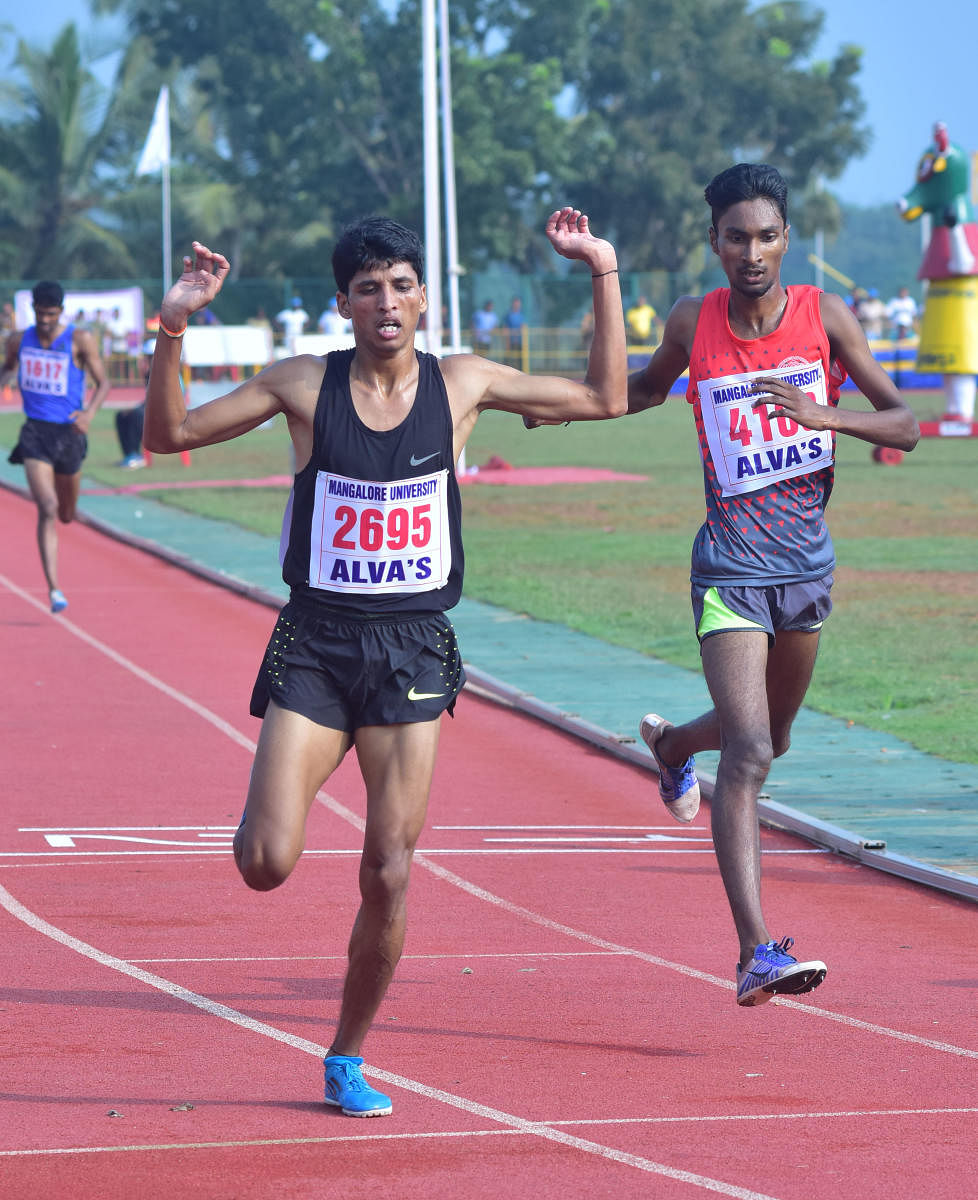 Ajay Kumar Bind of Mangalore University in action during 5000-meter race walk, at the All India Inter-university Athletic meet-2018, in Moodbidri on Sunday.