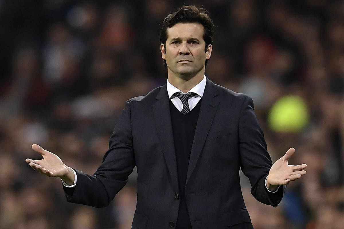 Real Madrid's Argentinian coach Santiago Solari reacts during the Spanish league football match between Real Madrid and Valencia at the Santiago Bernabeu stadium in Madrid on December 1, 2018. (AFP Photo)