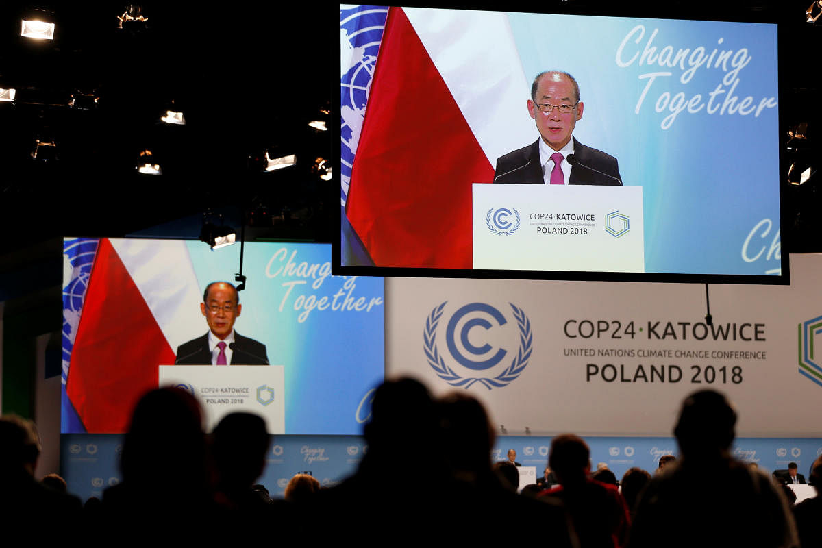 Hoesung Lee, chairman of the Intergovernmental Panel on Climate Change (IPCC) addresses at the COP24 U.N. Climate Change Conference 2018 in Katowice, Poland December 11, 2018. Agencja Gazeta/Grzegorz Celejewski via REUTERS ATTENTION EDITORS - THIS IMAGE W