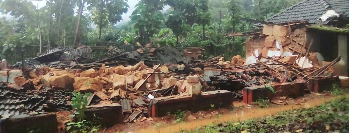 An old building at Kombaru near Kadaba has collapsed in the heavy rain.