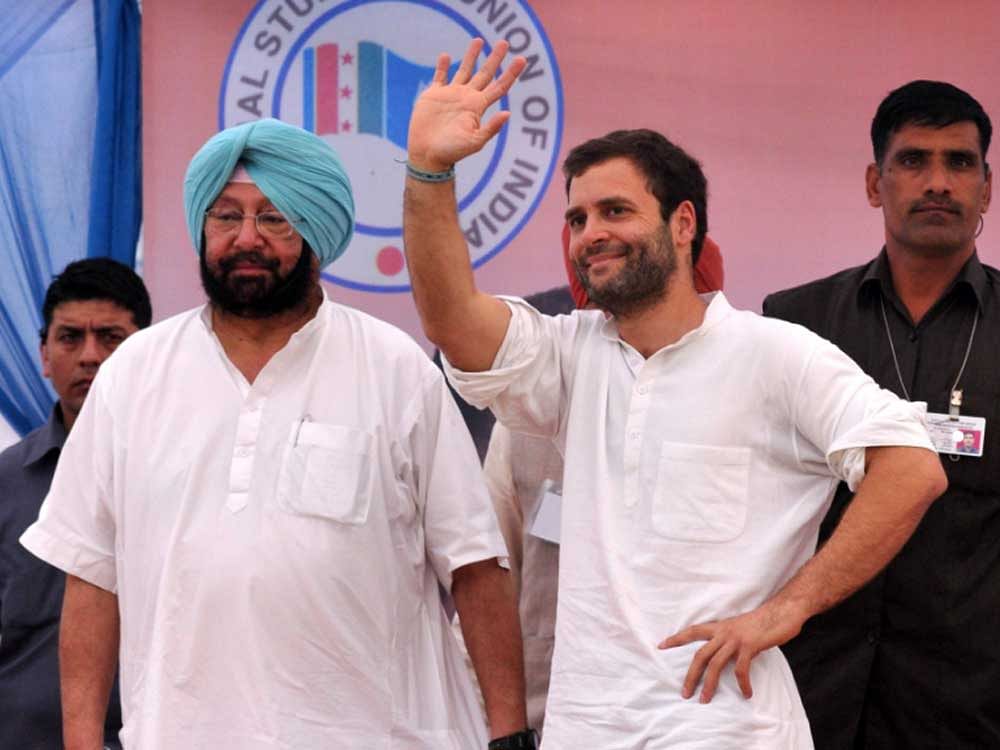 Punjab CM Cpt Amarinder Singh with Congress president Rahul Gandhi. (PTI file photo)
