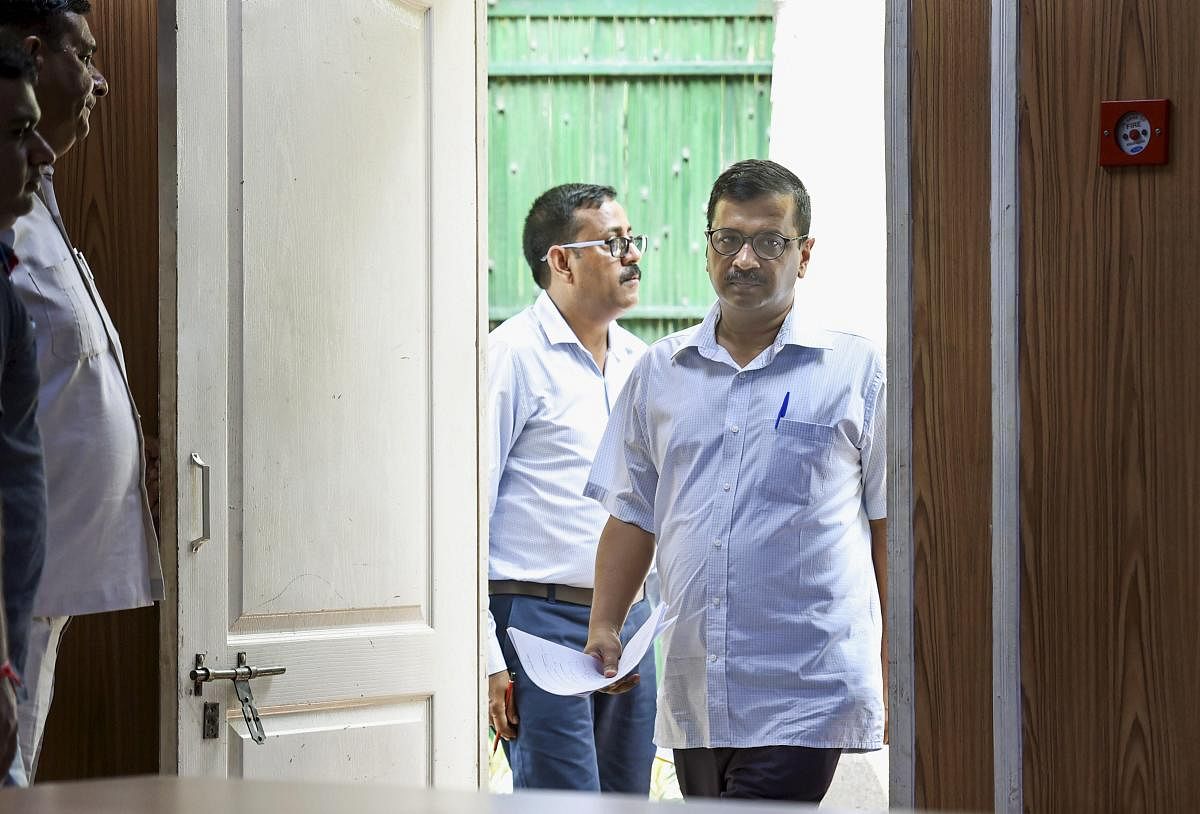 Arvind Kejriwal, his deputy Manish Sisodia, Labour Minister Gopal Rai and Health Minister Satyendar Jain met Baijal at 5.30 pm yesterday and since then, they stayed put there. PTI Photo